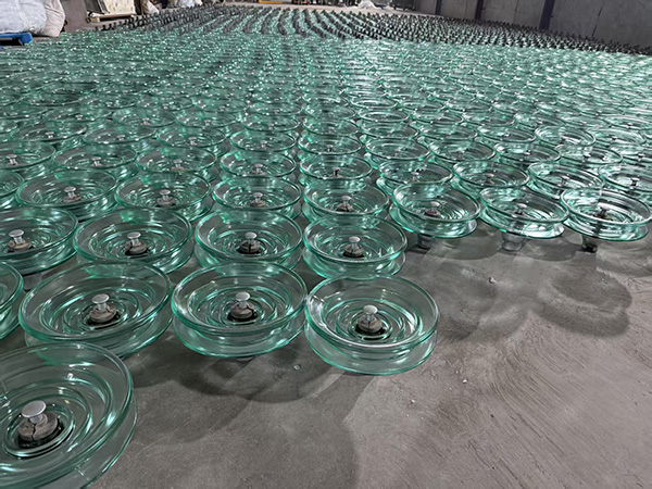 Double umbrella glass insulator PSD-70E